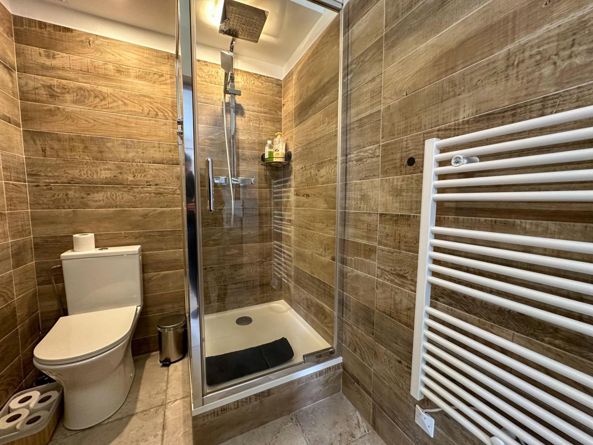 Cosy Madrid, Appartement Proche De La Mer Канны Экстерьер фото